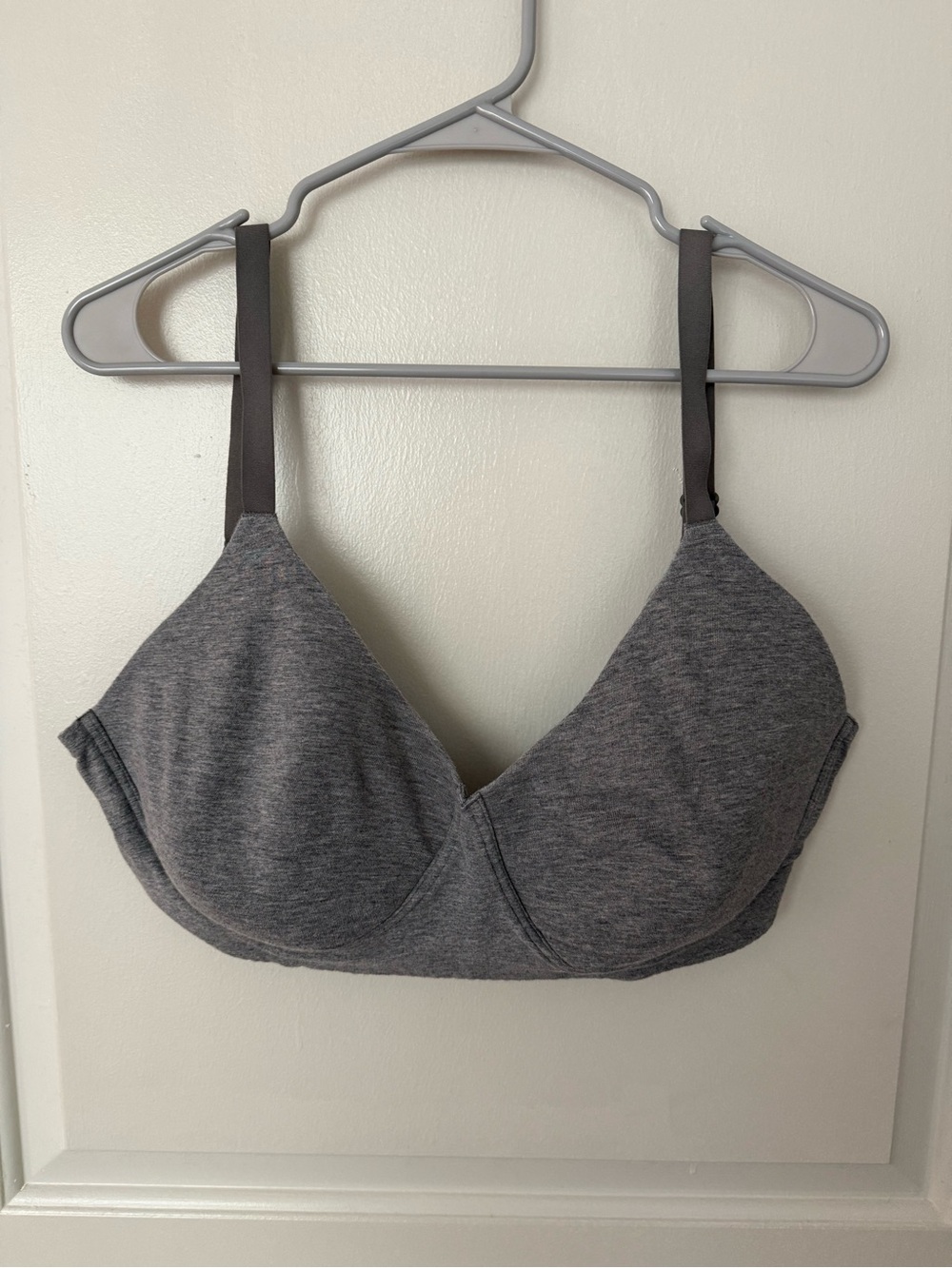 Real chill wireless bra from aerie size 40DD